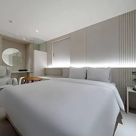 Changdong Lonestar Hotel